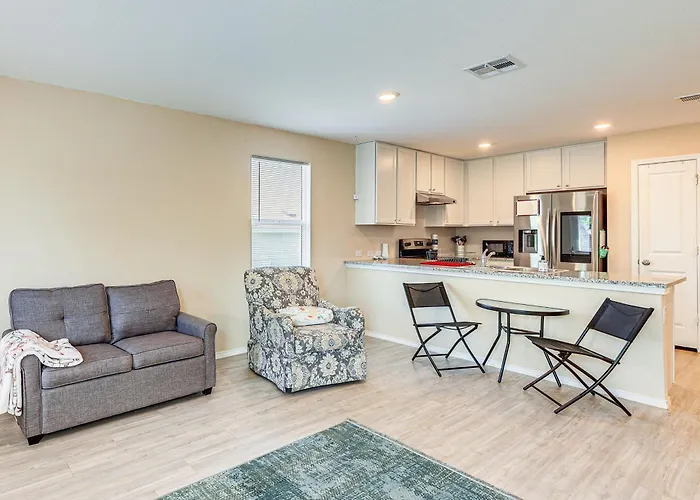 San Antonio Vacation Rental 3 Mi To Lackland Afb
